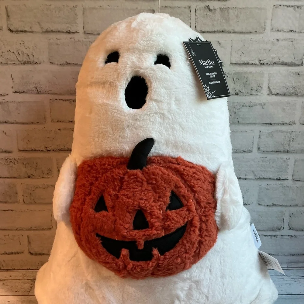 MARTHA STEWART X-Large 18x20 Ghost Shaped Pillow With Pumpkin